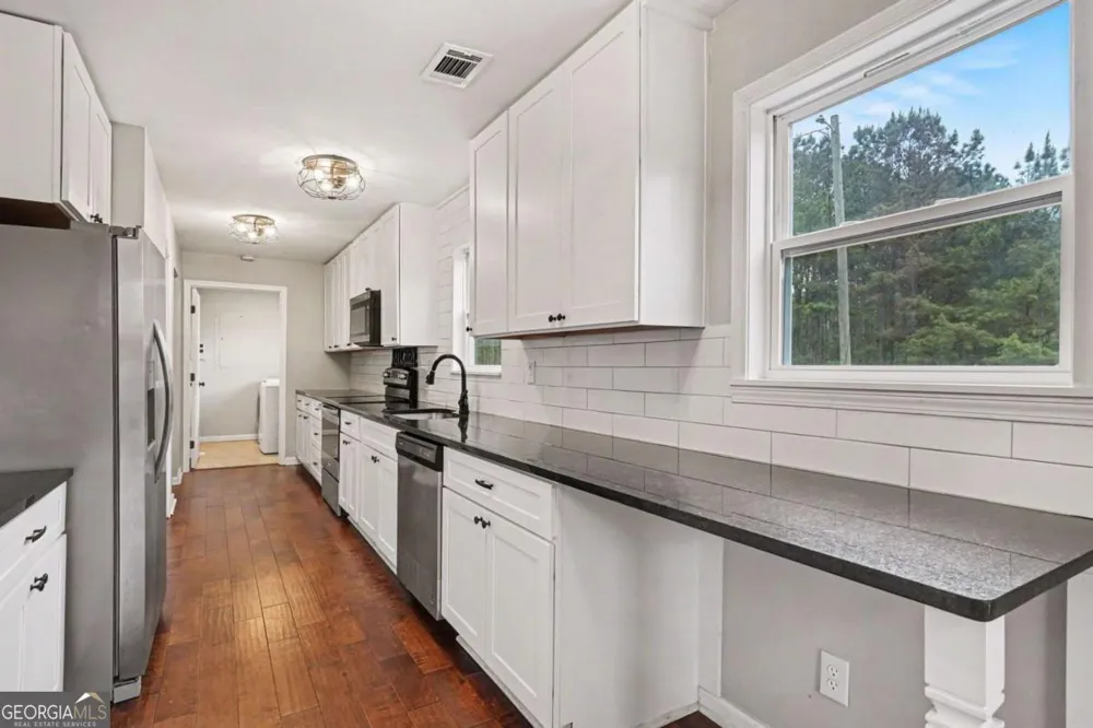 2955 Peeksville RD Locust Grove, GA 30248