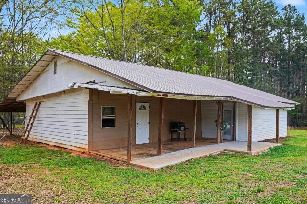 2955 Peeksville RD Locust Grove, GA 30248