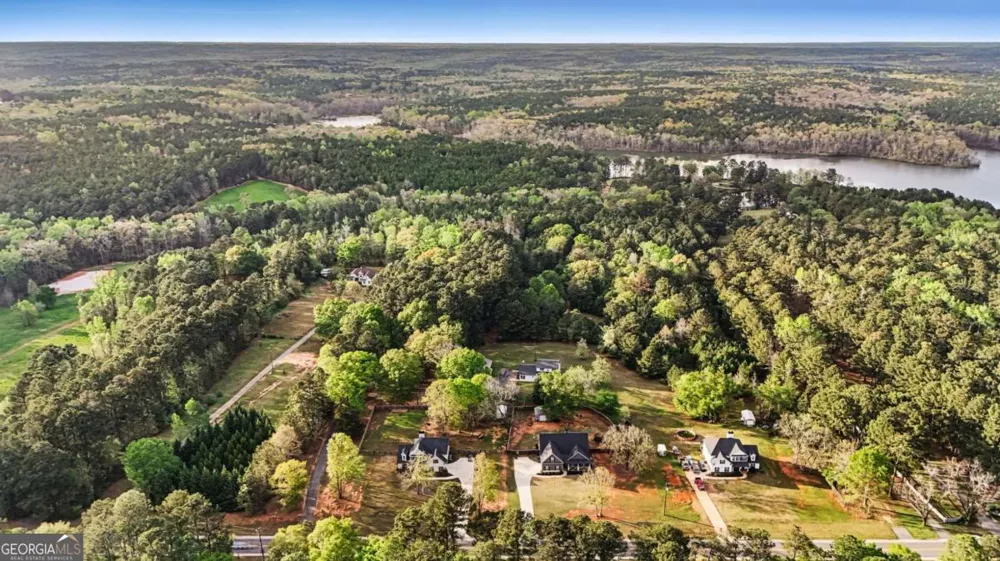 2955 Peeksville RD Locust Grove, GA 30248