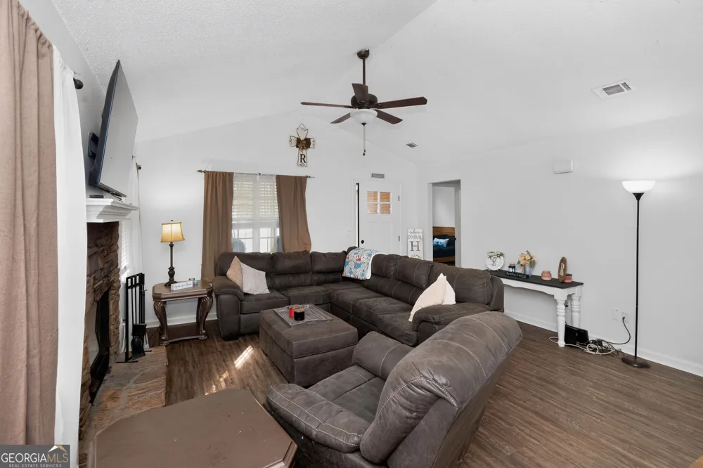 116 Dana DR Hampton, GA 30228