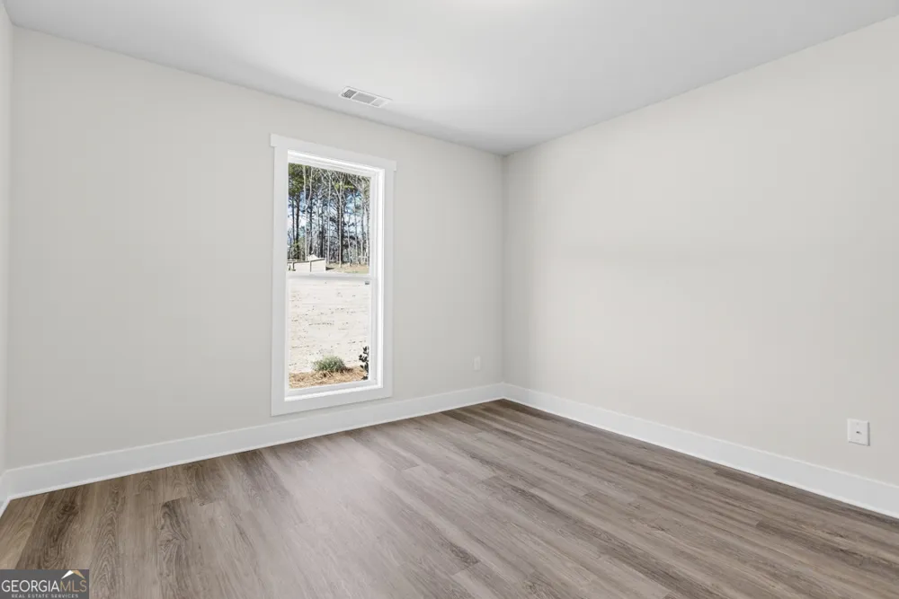 158 Mockingbird LN Winder, GA 30680