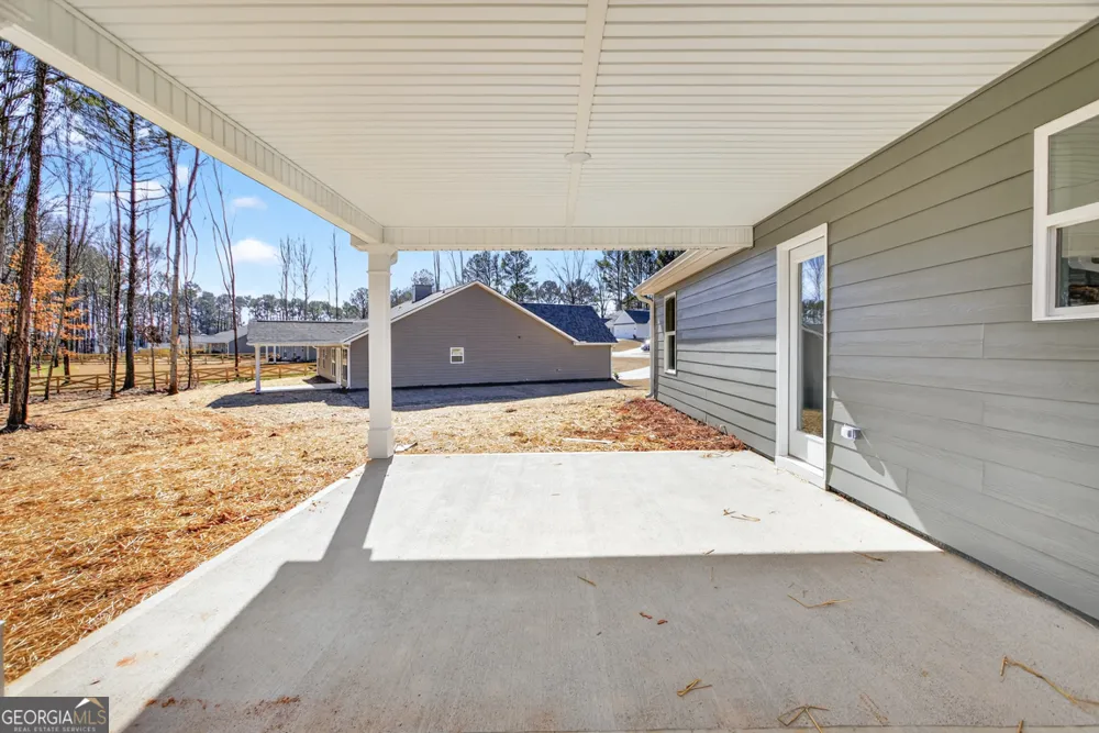 158 Mockingbird LN Winder, GA 30680