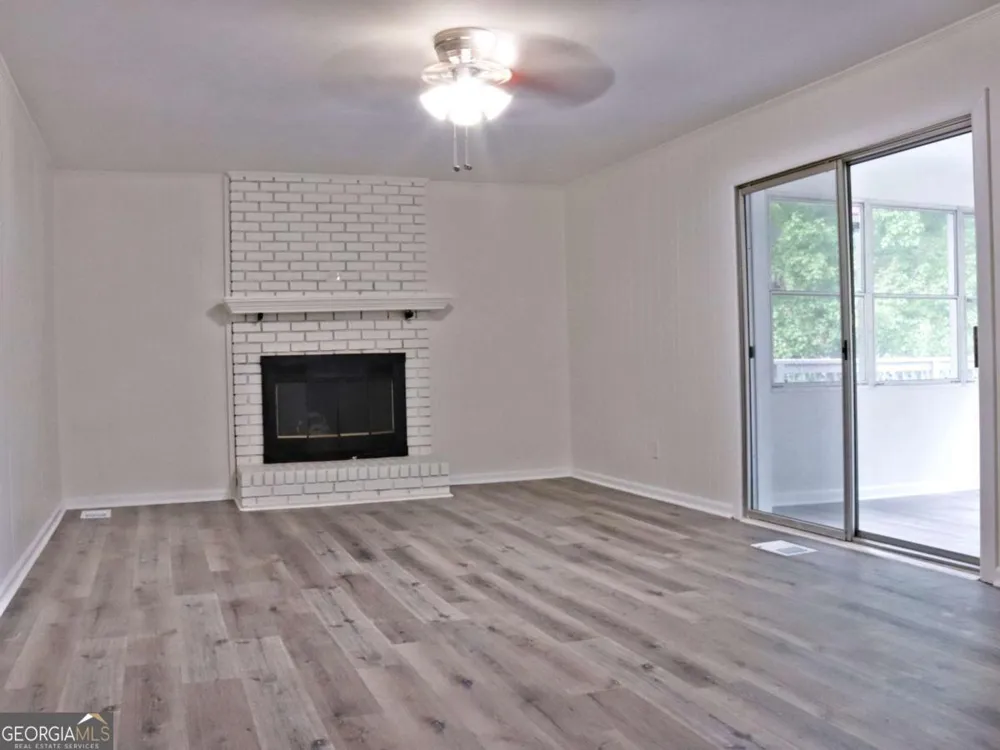 4840 Cowan RD Acworth, GA 30101