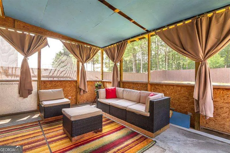179 Boulder RUN Hiram, GA 30141