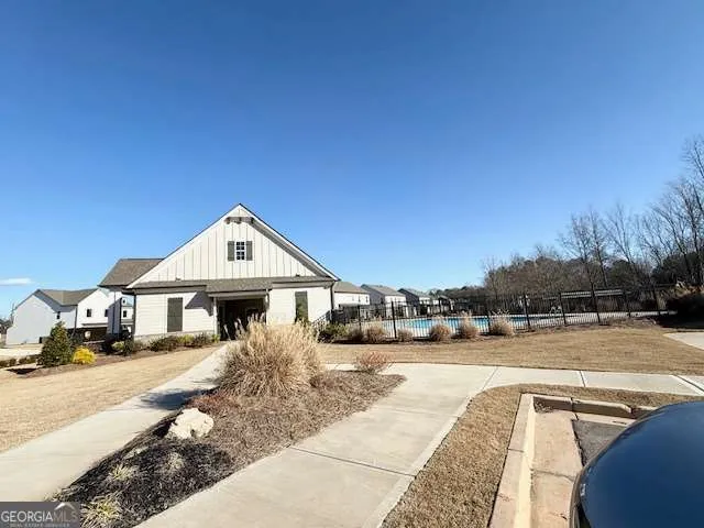 630 Winding Rose DR Hoschton, GA 30548