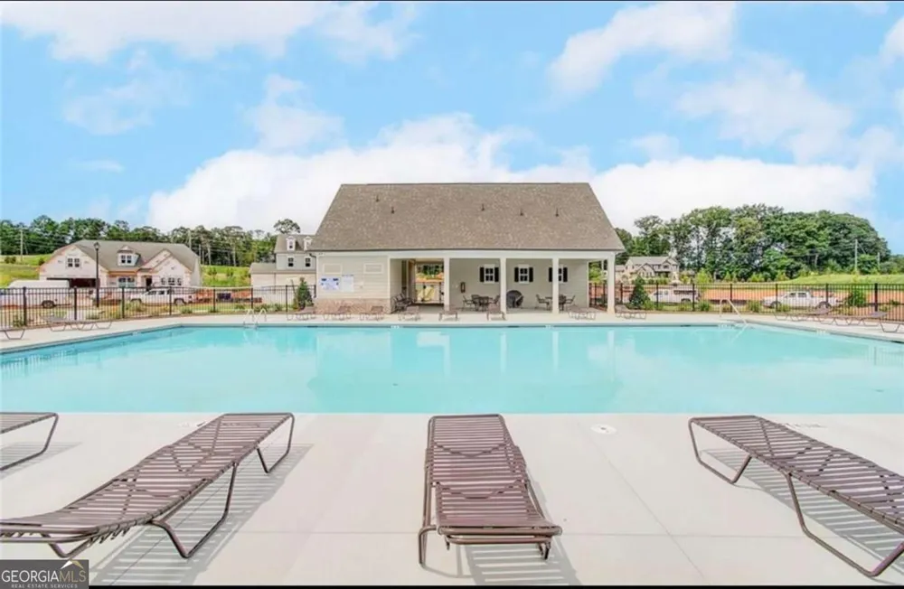 630 Winding Rose DR Hoschton, GA 30548