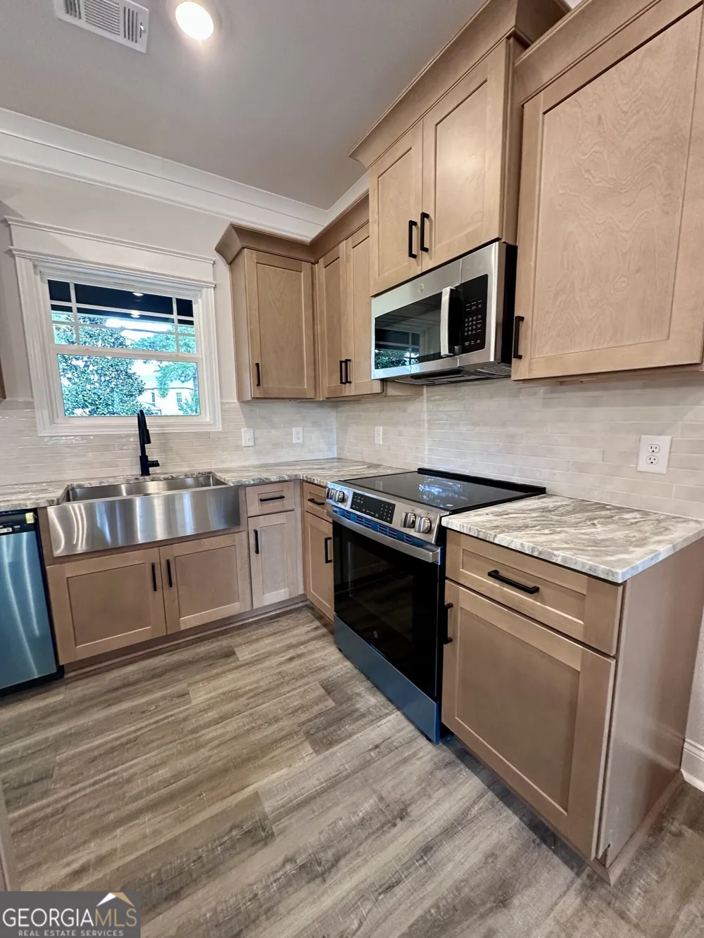 213 Lydia DR Bonaire, GA 31005