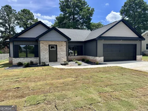 213 Lydia DR