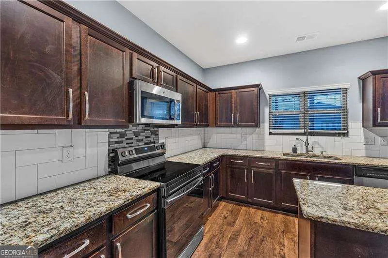 8438 Hillspire DR Douglasville, GA 30134