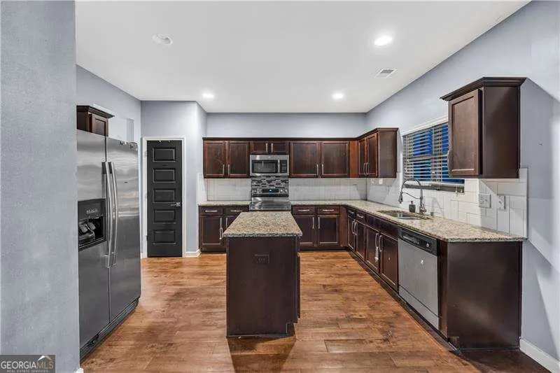 8438 Hillspire DR Douglasville, GA 30134