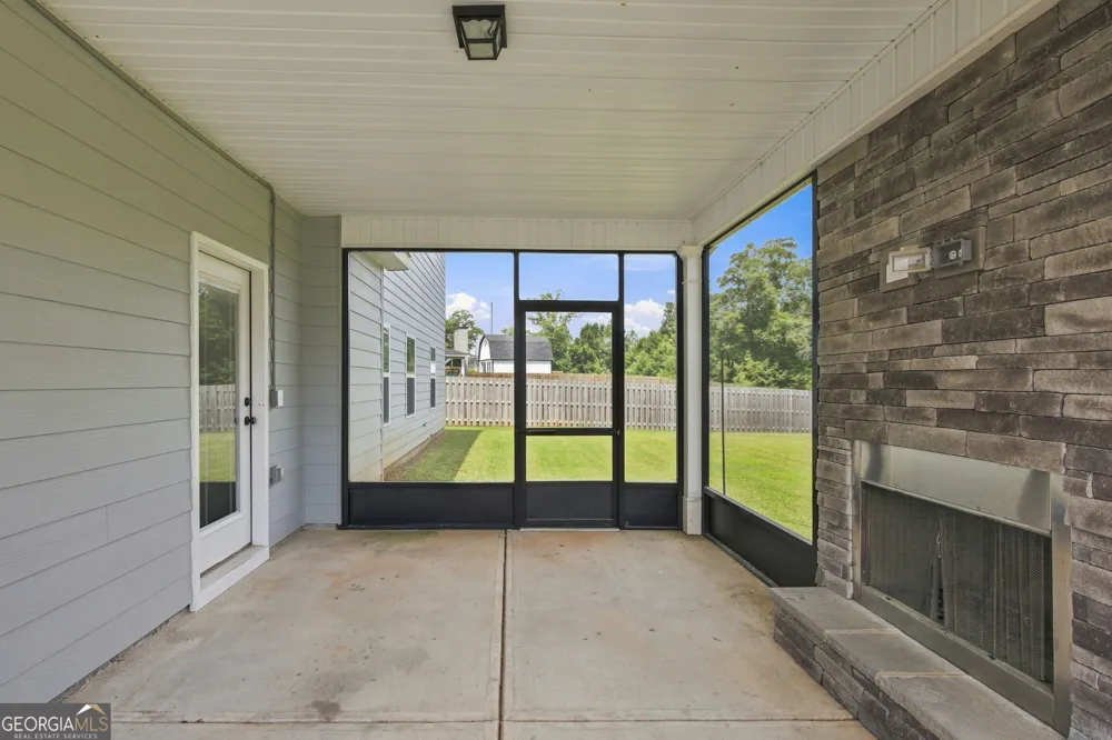 806 Harley Farms DR Bonaire, GA 31005