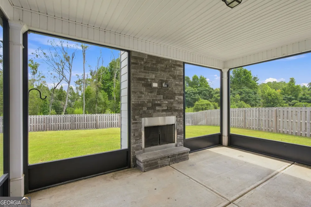 806 Harley Farms DR Bonaire, GA 31005