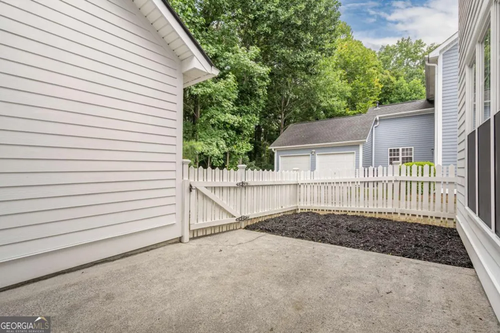 4606 Liberty Square DR Acworth, GA 30101
