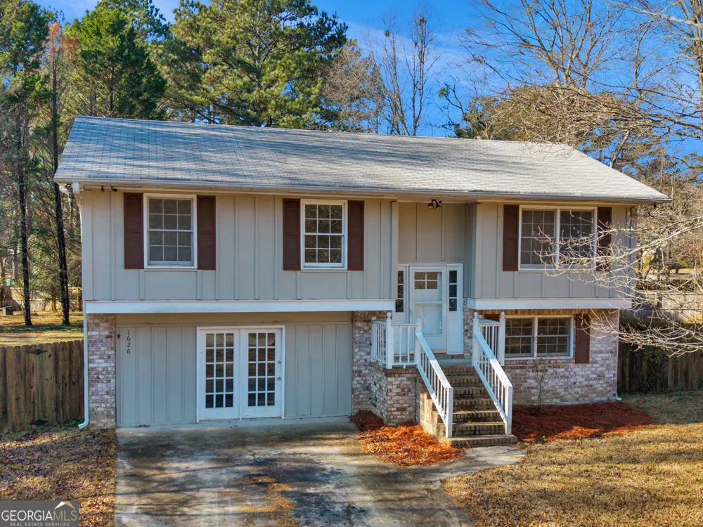 1626 Pinebrook DR Griffin, GA 30224