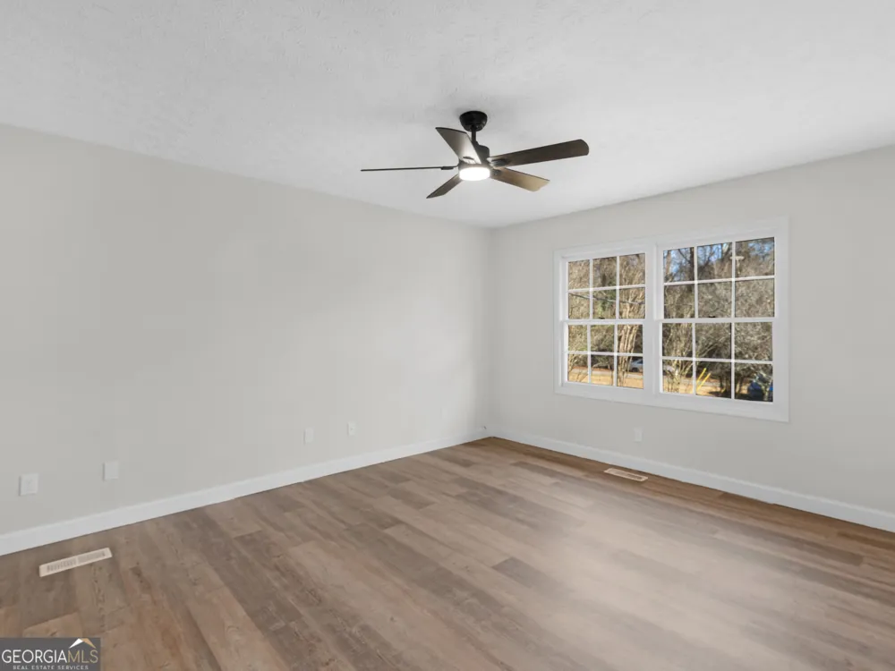 1626 Pinebrook DR Griffin, GA 30224