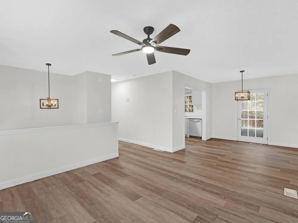 1626 Pinebrook DR Griffin, GA 30224