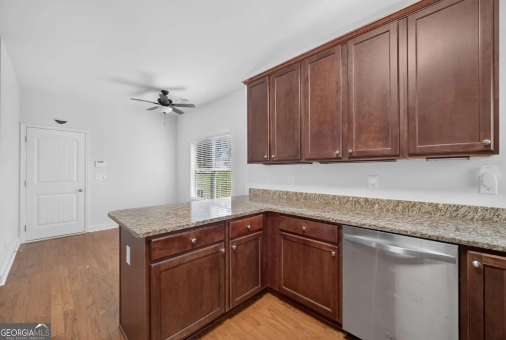 6280 Cove Creek DR Flowery Branch, GA 30542