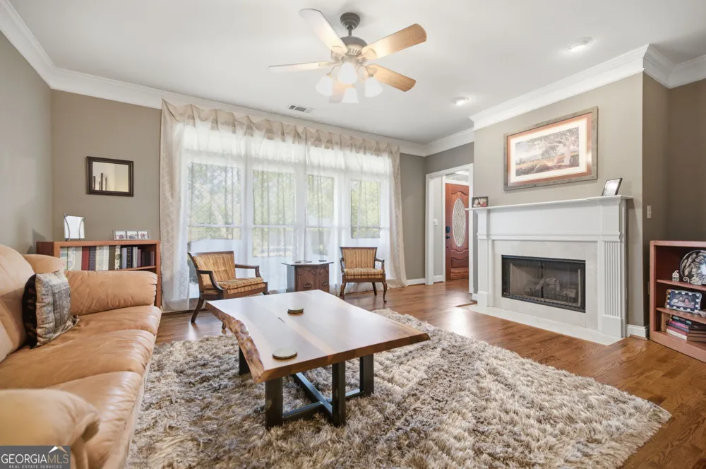 1515 Liberty LN Roswell, GA 30075