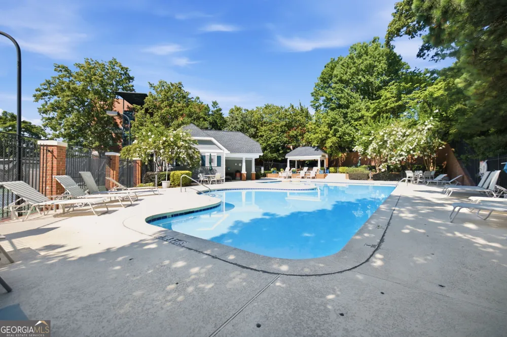 1515 Liberty LN Roswell, GA 30075