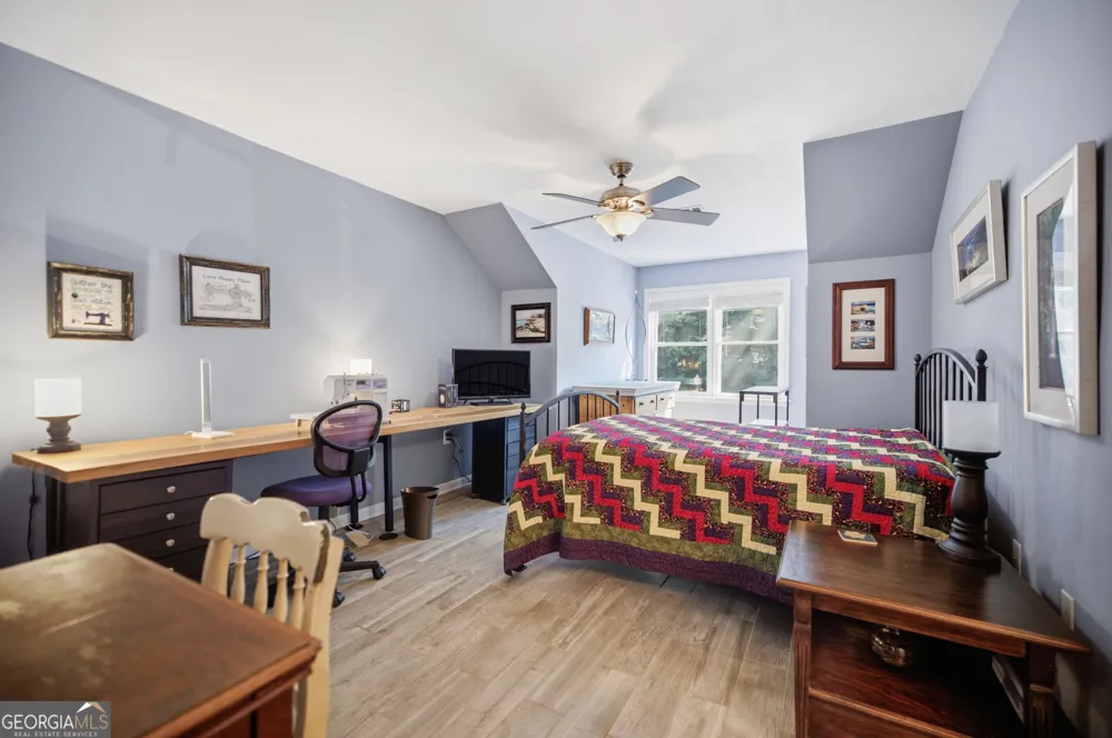 1515 Liberty LN Roswell, GA 30075