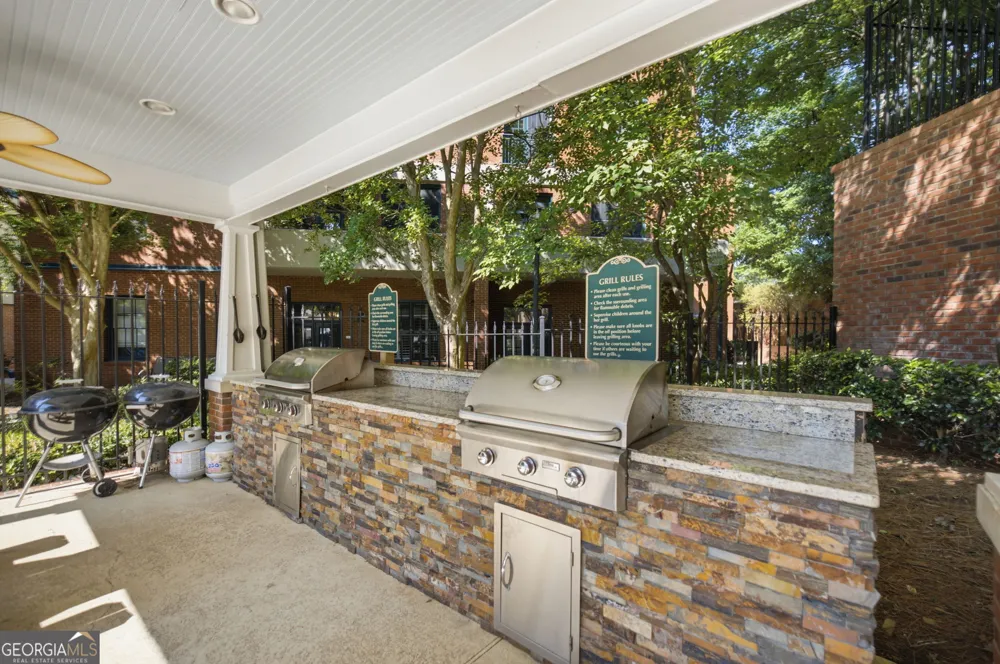 1515 Liberty LN Roswell, GA 30075