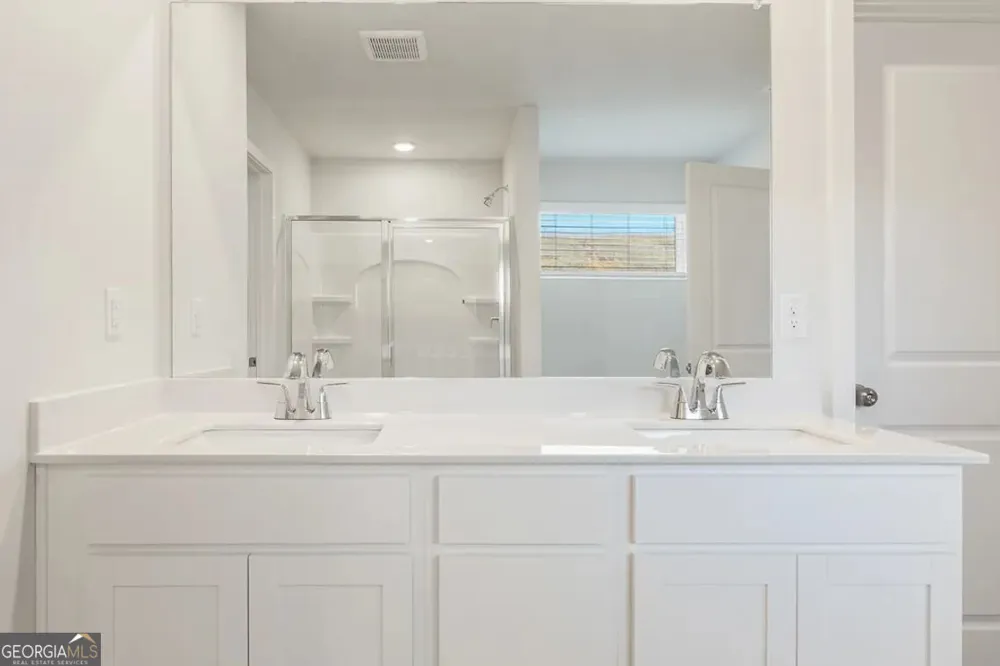 5671 Rosehall PL South Fulton, GA 30349