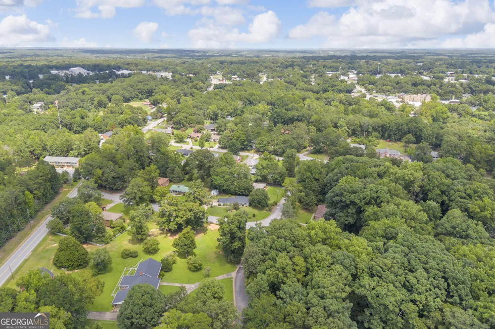 506 Ridgecrest DR Elberton, GA 30635