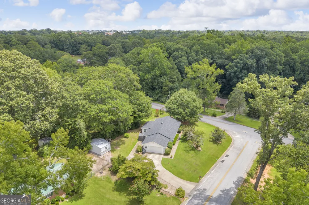 506 Ridgecrest DR Elberton, GA 30635