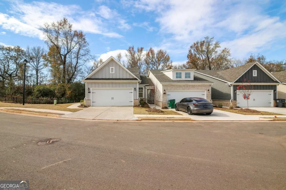 1513 Salinger CT Stockbridge, GA 30281