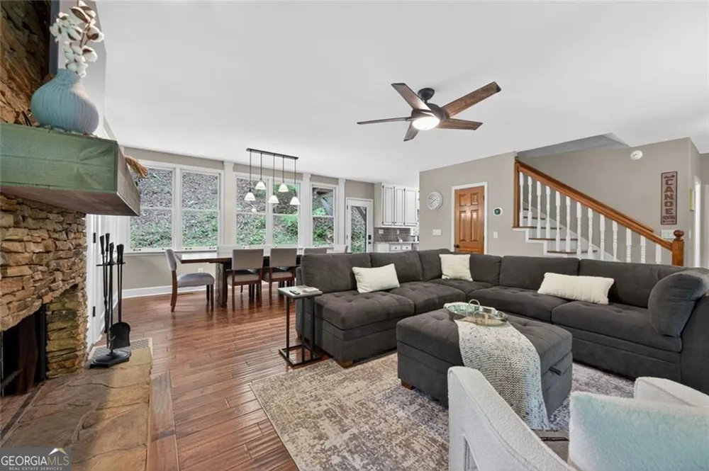 452 Bellflower DR Jasper, GA 30143