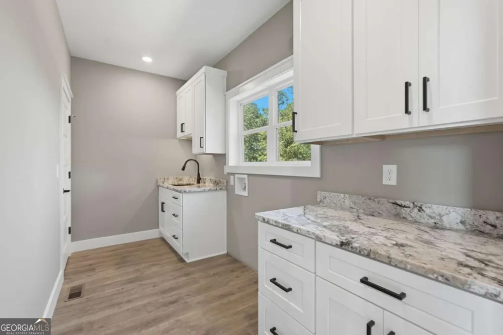 2956 Blalock Mountain RD Talking Rock, GA 30175
