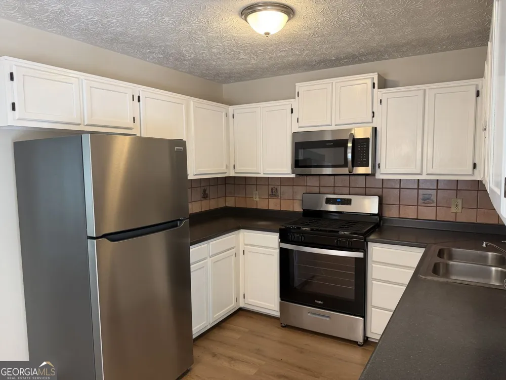 1819 Crescent Hill DR NW Acworth, GA 30102