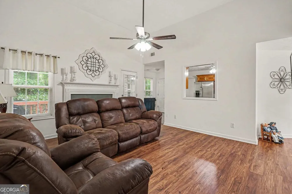 352 Academy Woods DR Jefferson, GA 30549