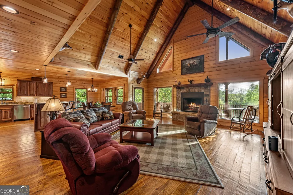 460 Wikle DR Ellijay, GA 30540