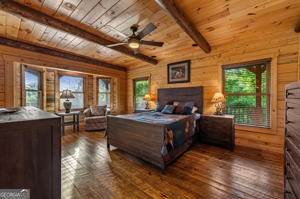 460 Wikle DR Ellijay, GA 30540