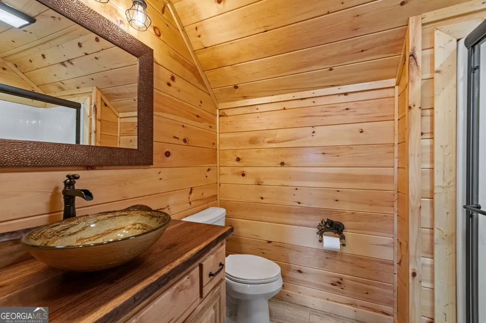 460 Wikle DR Ellijay, GA 30540