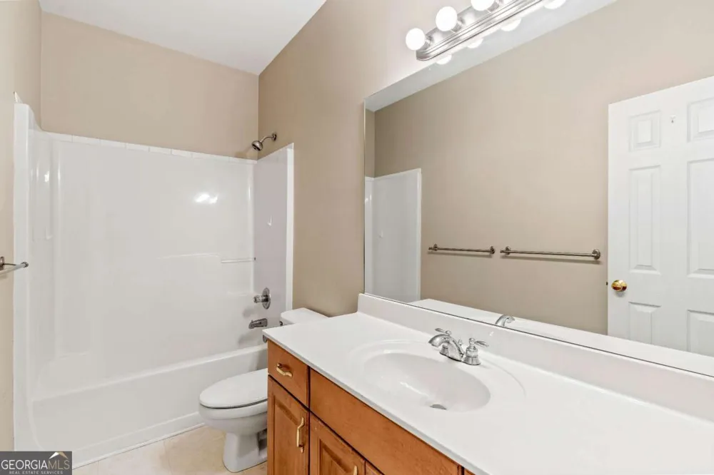 4838 Netherlands PL Flowery Branch, GA 30542