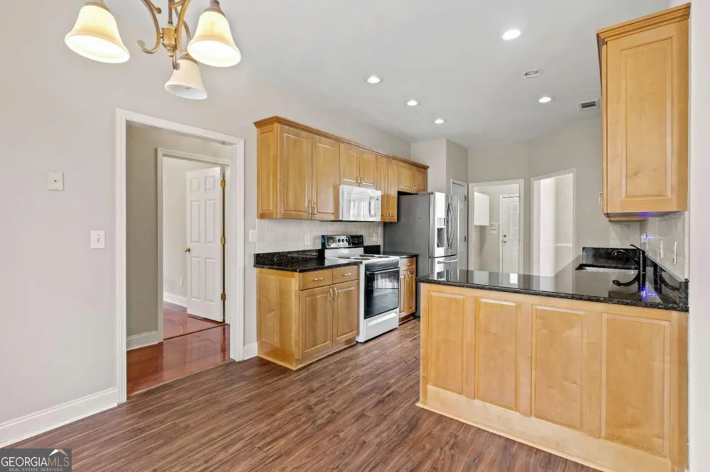 4838 Netherlands PL Flowery Branch, GA 30542