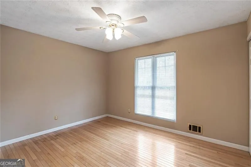 131 Arrowood LN Alpharetta, GA 30009