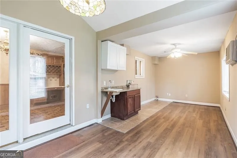 131 Arrowood LN Alpharetta, GA 30009