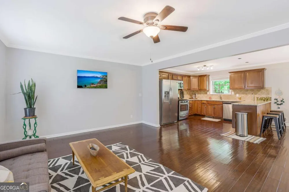 3211 Flamingo DR East Point, GA 30344
