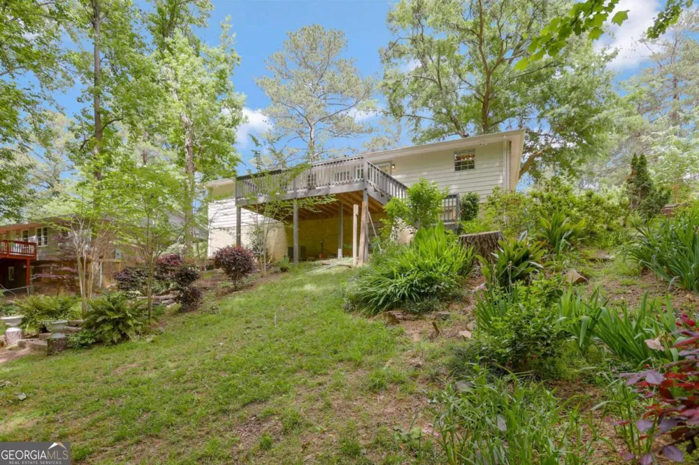 3211 Flamingo DR East Point, GA 30344