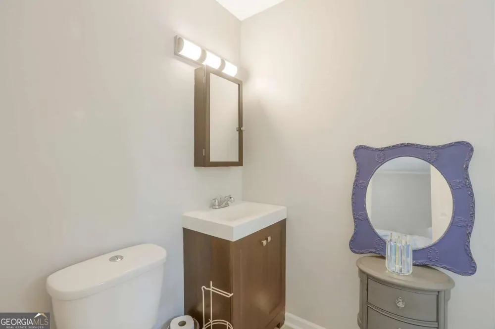 3211 Flamingo DR East Point, GA 30344