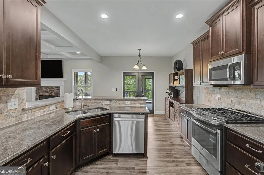 120 Cobblestone TRL Dallas, GA 30132