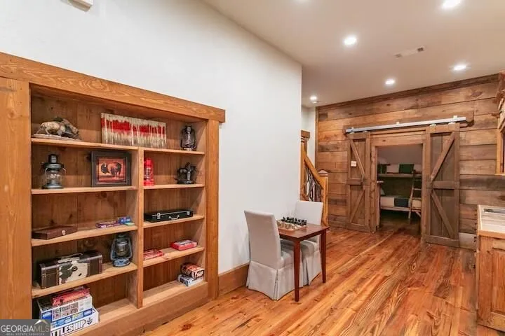 3049 Tray Mountain RD Sautee Nacoochee, GA 30157