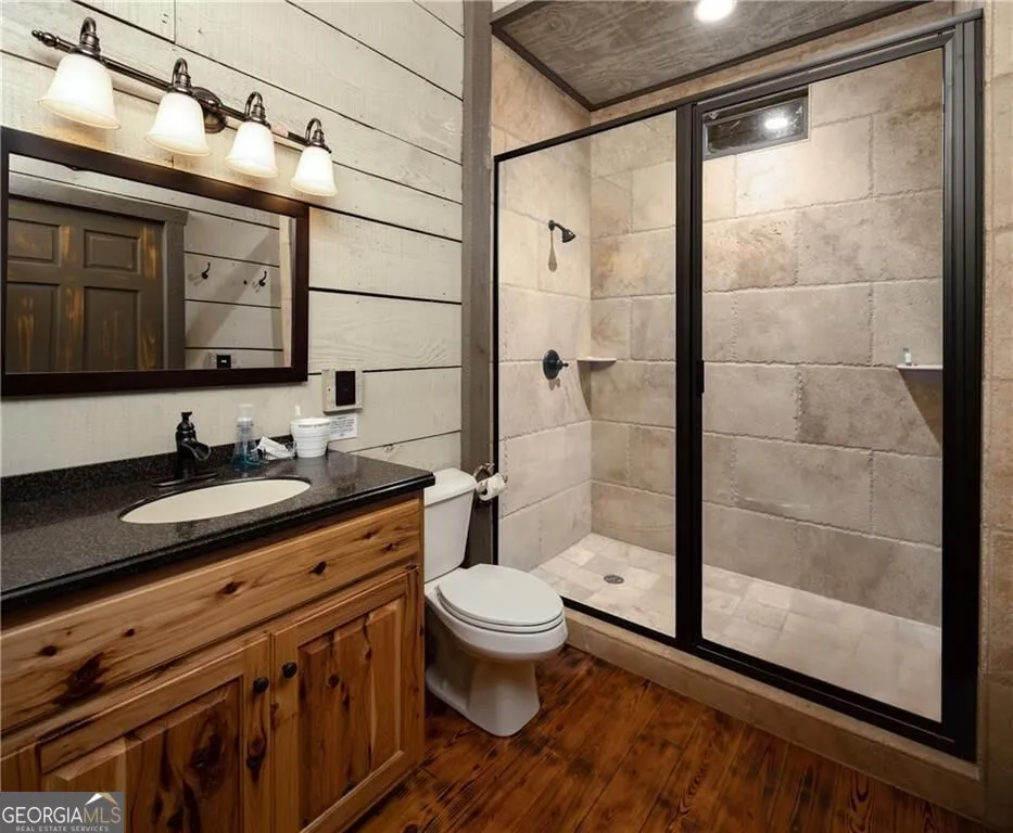 3049 Tray Mountain RD Sautee Nacoochee, GA 30157