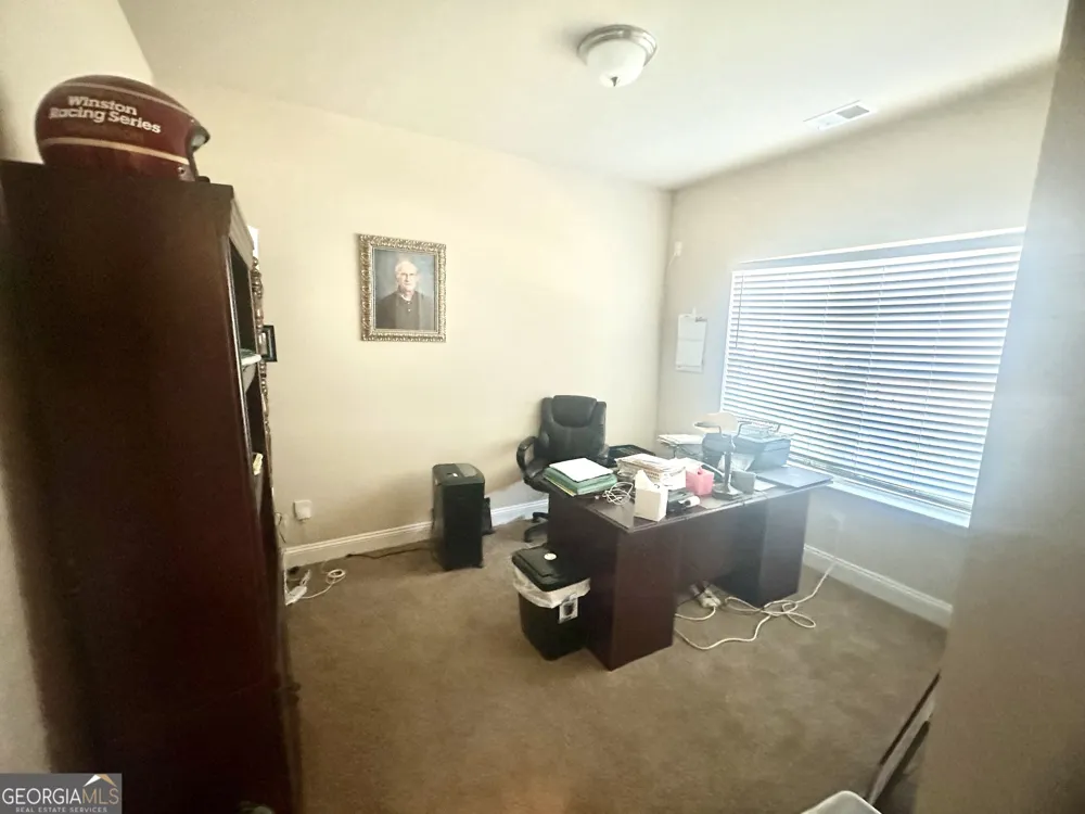 864 Crescent Ln Griffin, GA 30224