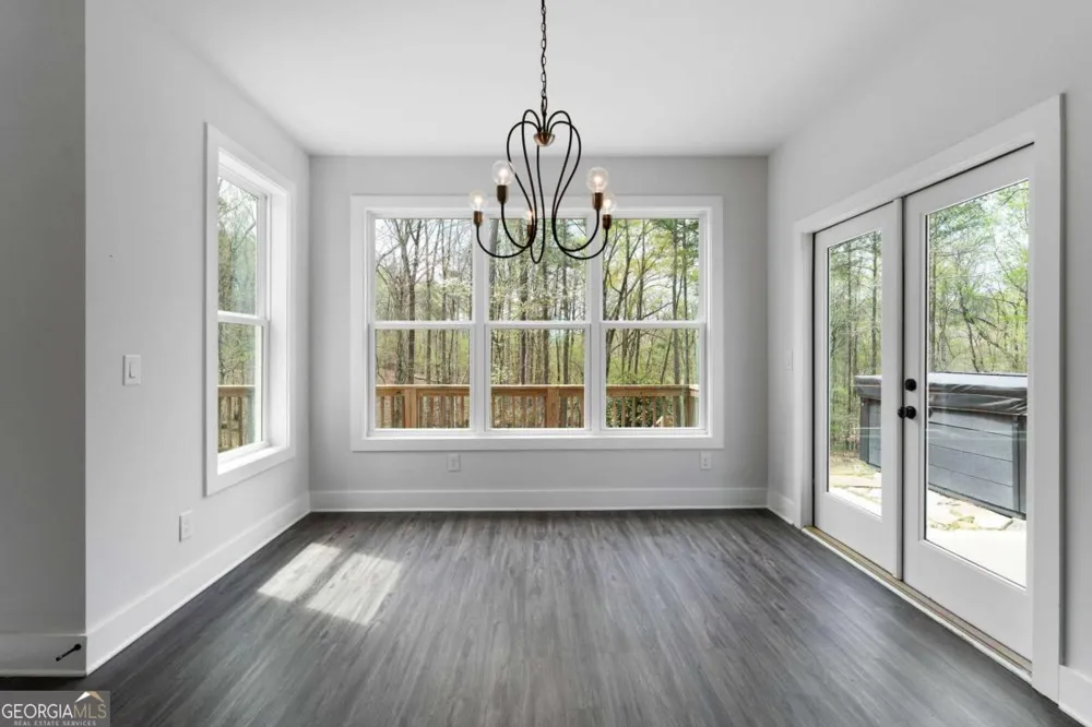 401 Blossom TRL Acworth, GA 30101