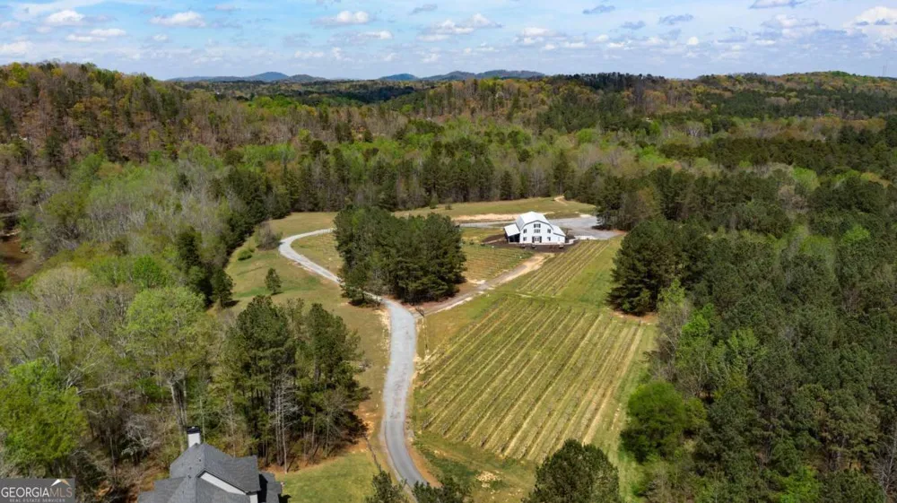 401 Blossom TRL Acworth, GA 30101