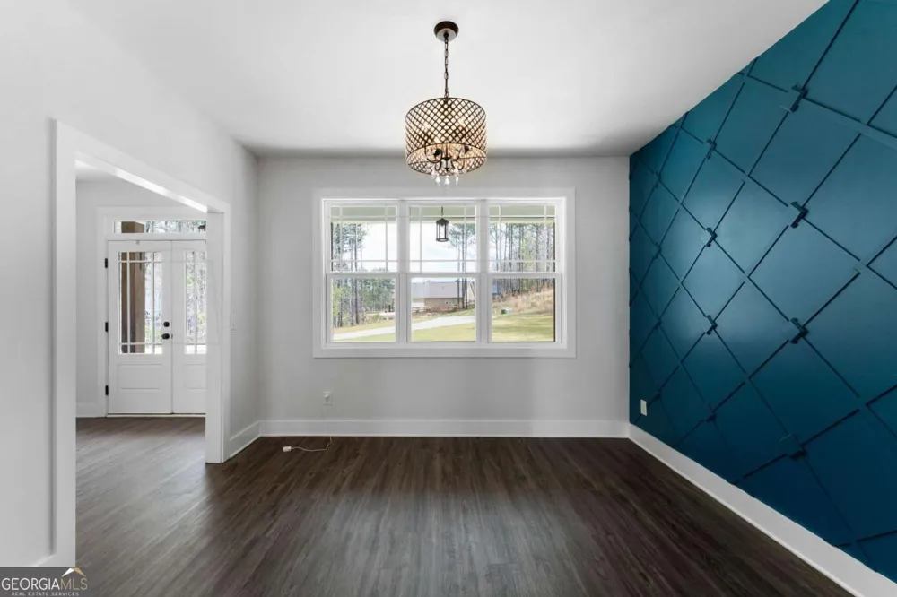 401 Blossom TRL Acworth, GA 30101